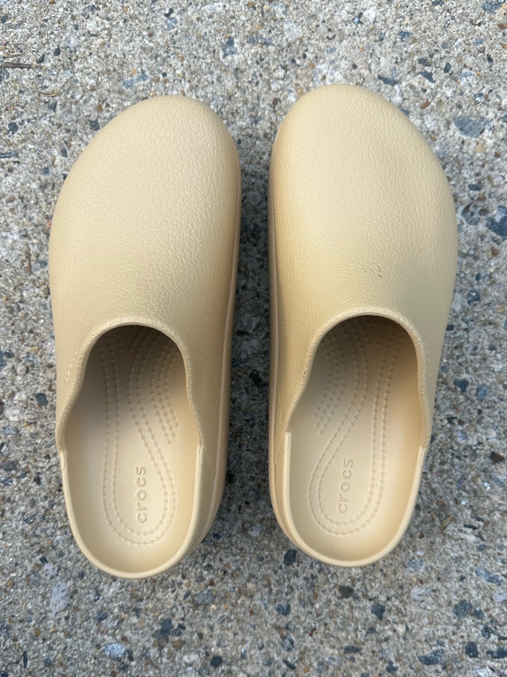 CROCS Dylan Platform Clogs Wheat